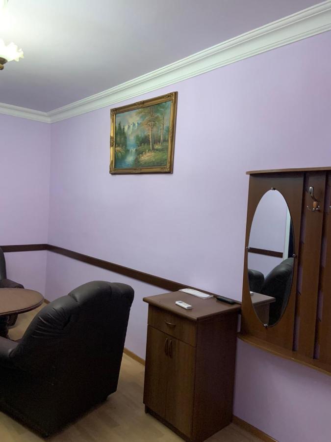 Tnak Hotel Єреван Екстер'єр фото