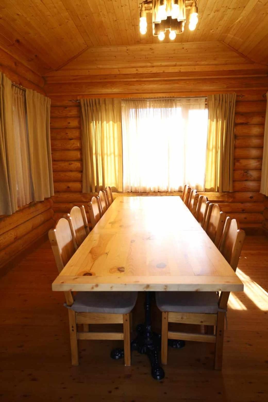 Tnak Hotel Єреван Екстер'єр фото